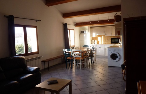 Bagnols-sur-Ceze Apartamento | apartamento con piscina Provenza occitana