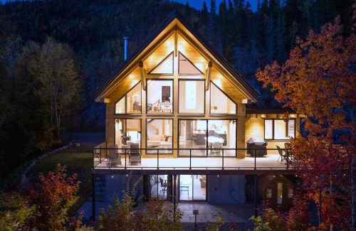 L'Anse-Saint-Jean Chalet De Esquí | Le Harfång - Vue imprenable - Sauna - 3min du Mont