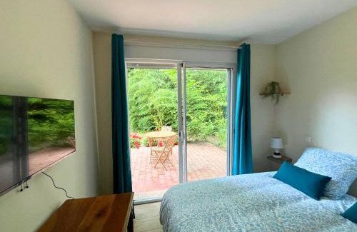 Saint-Medard-en-Jalles Apartamento | Le Havre de Paix - Proche Bordeaux et Océan, avec jardin