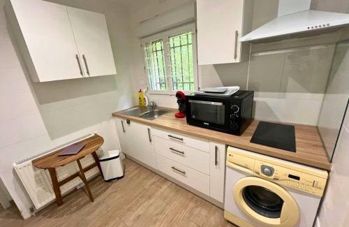 Saint-Medard-en-Jalles Apartamento | Le Havre de Paix - Proche Bordeaux et Océan, avec jardin