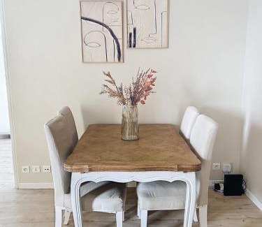 Margny-les-Compiegne Apartamento | Le Horance Balcon et parking
