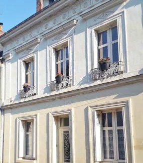 Amboise Casa | Le Huis Clos