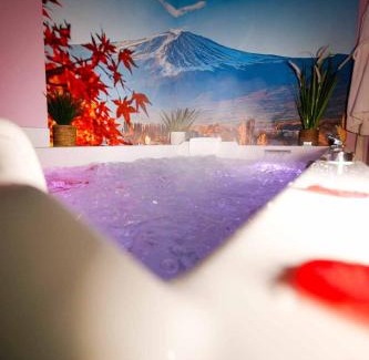 Barenton Casa | Le Jade Rouge - Love Gîte Japonais en Normandie