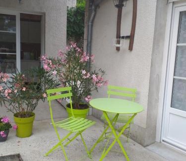 Amboise Casa | Le Jardin De Josseline