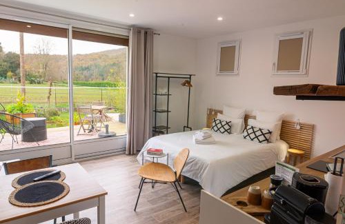 Moulis Cama Y Desayuno | Le Jardin de Moulis, Chambres et table d'hôtes, Saint Girons, Ariège, Pyrénées,