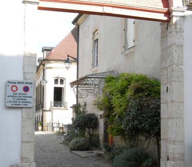 Beaune City Centre Apartamento | Le jardin des chanceliers