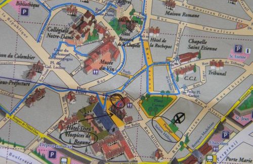 Beaune City Centre Apartamento | Le jardin des chanceliers
