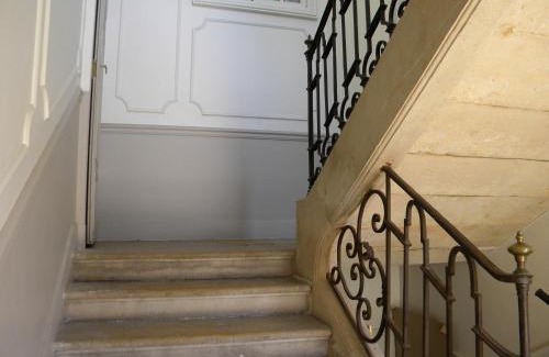 Beaune City Centre Apartamento | Le jardin des chanceliers