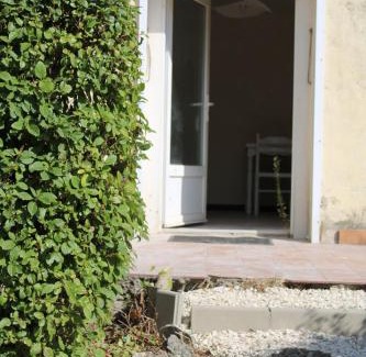 Bourg-Saint-Andeol Apartamento | Le laurier