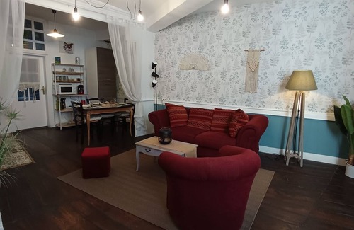 Saint-Leonard-de-Noblat Apartamento | Le Liberté, private apartment