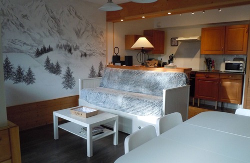 Laveissiere Apartamento | Le Lioran Appart Terrasse Dans un Chalet au Rocher du Cerf à 500 m de la Station