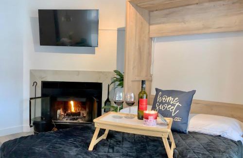 Magog Apartamento | Le Loft du Loch - Condo près du lac et des montagnes!
