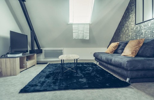 Saint-Pol-sur-Mer Apartamento | Le loft superbe studio avec stationnement gratuit