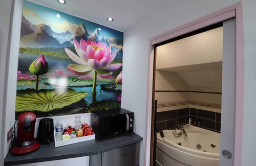 Albertville Casa | Le Lotus Blanc
