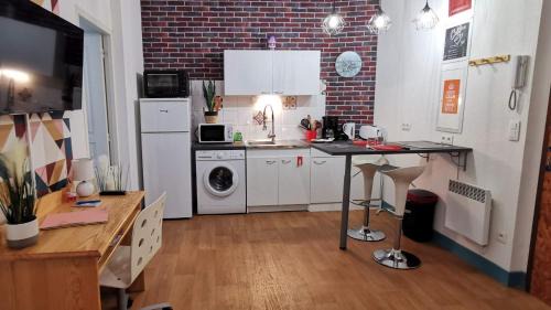 Cœur de Ville Apartamento | Le Lucerne, entre thermes et centre ville-lamaisondefrancois03