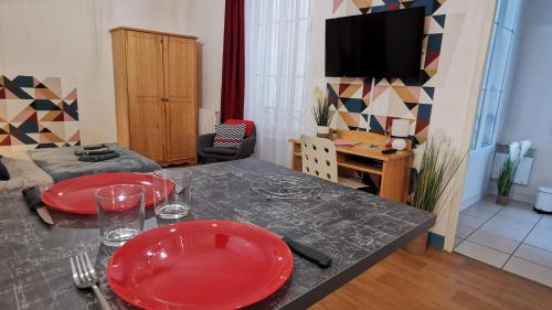 Cœur de Ville Apartamento | Le Lucerne, entre thermes et centre ville-lamaisondefrancois03