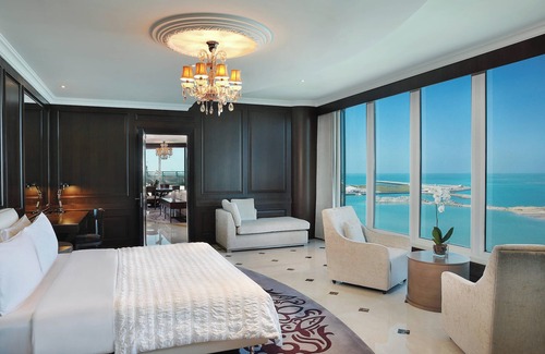 Dubai Marina Hotel | Le Méridien Mina Seyahi Beach Resort & Waterpark