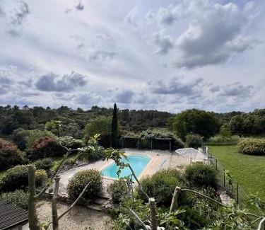 Orthoux-Serignac-Quilhan Casa | Le Mas Du Gentilhomme Chambre Glycine