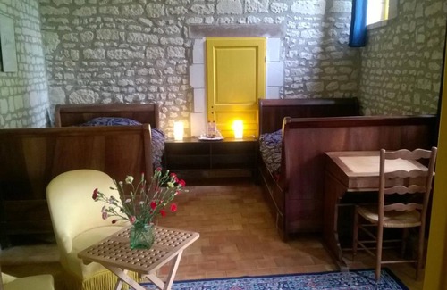 Saires Cama Y Desayuno | Le Manoir des Roches
