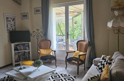 Queyrac Otro | Le Manoir Lacustre Medoc, large house near castles and Ocean15 to 22 people