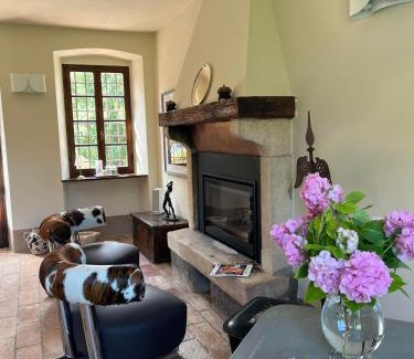 Monzambano Cama Y Desayuno | Le Mansarine Charme B&B