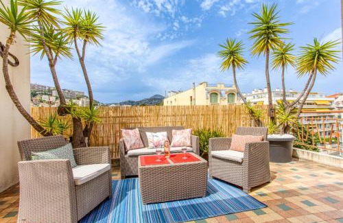 Mantega Apartamento | LE MANTEGA - F2 MODERNE,CENTRE VILLE, 2 GRANDES TERRASSES,CLIMATISATION, ASCENSEUR