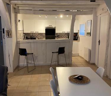 Provins Apartamento | Le Marais Vous - Duplex en centre-ville.