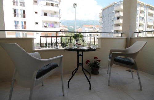 Rozino Casa | Le Marc Guest house