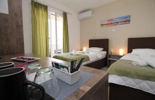 Rozino Casa | Le Marc Guest house