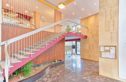 La Villette Apartamento | Le Bourgeois 3 min walk from the European Hospital