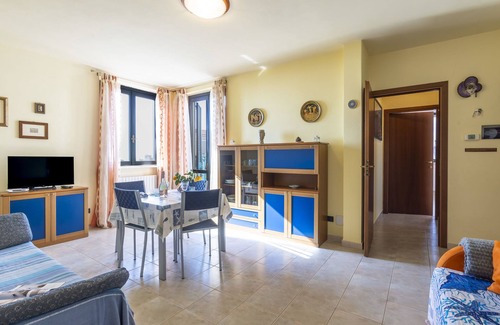 Piani-Ciapin Apartamento | Le Margherite (SLR255) by Interhome