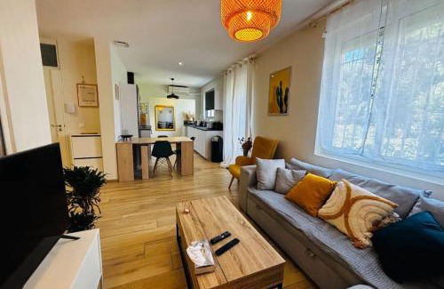 Les Platanes Apartamento | Le Marie-Louis -Jardin - Parking - Wifi
