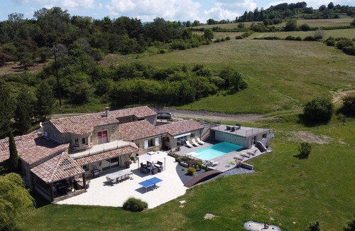 Comps Casa | Casa rural Le Mas de Chantebise 12 personas
