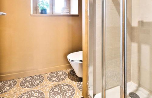 Perigueux Apartamento | Le Mataguere, 1 bedroom with garden and sauna