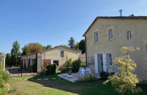 Puisseguin Apartamento | LE MAYNE
