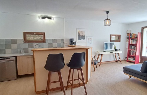 Sainte-Jalle Casa | Le mazet Sainte-Jalle en Provence, heated swimming pool, enclosed garden, bbq