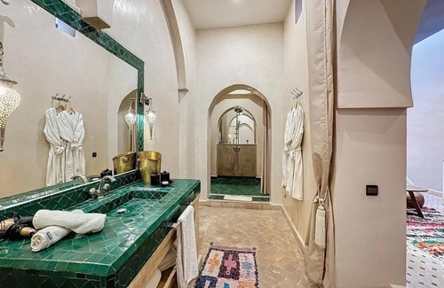 Kasbah Casa | Le Medina Privilége Riad & Spa
