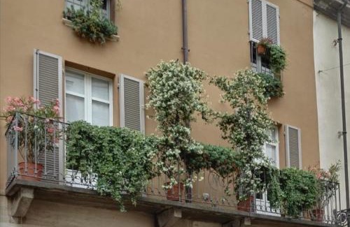 Vercelli Apartamento | Le Melusine Appartamento Grazia