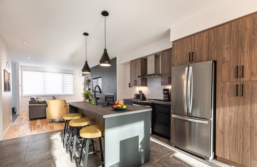 Magog Condominio | Le Memph: 1-bedroom condo-chalet with shared SPA Lake Memphremagog