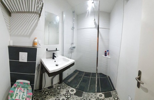 Ecusson Apartamento | LE Merechal-ferrant ET SES Ecuries