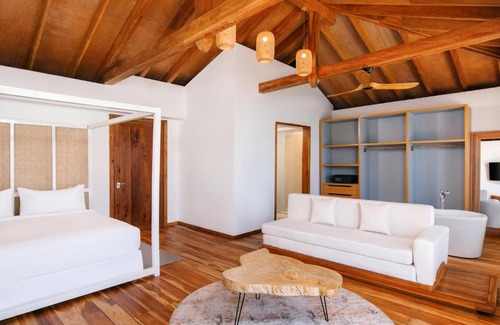 Michamvi Hotel | Le Mersenne Premium Water Villas