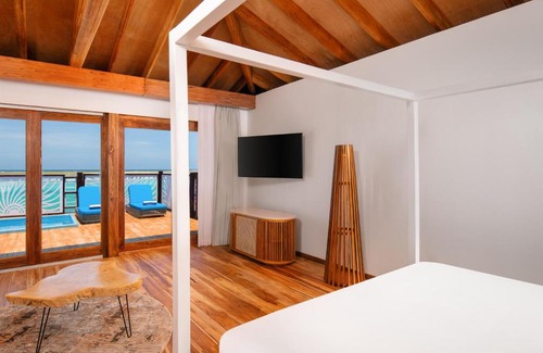 Michamvi Hotel | Le Mersenne Premium Water Villas