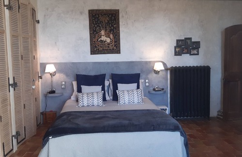 Valensole Otro | Le Midi, A Refined Master House in Provence with a swimming pool