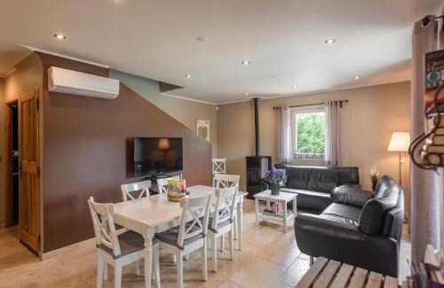 Apt Casa | Le Mistral