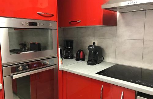 Cœur de Ville Apartamento | LE MOMBRUN - Parking Privé - Hypercentre - Patio Intérieur