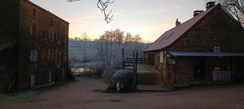 Nochize Cama Y Desayuno | Le moulin de vaux