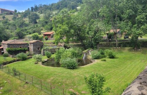 Saint-Arcons-d'Allier Cama Y Desayuno | le moulin