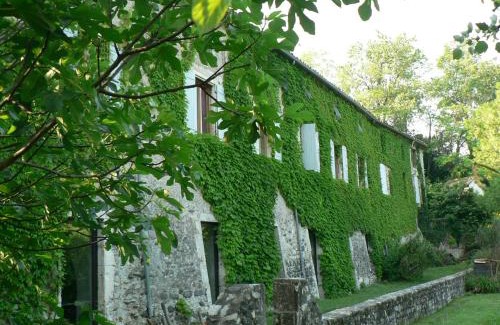 Saint-Thome Cama Y Desayuno | Le Moulinage