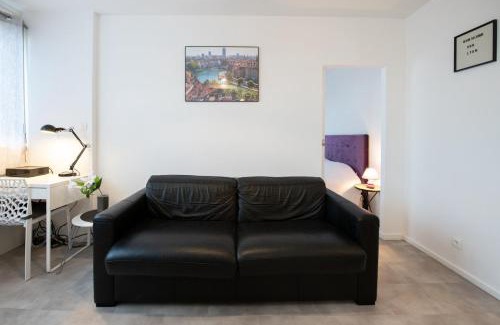Villette Gare Apartamento | Le Nazareth -Charmant appartement Lyon Part-Dieu balcon garage