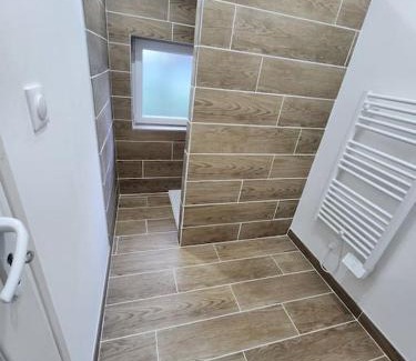Ainay-le-Vieil Casa | Le Nid'Ainay Maison de Village entièrement rénovée